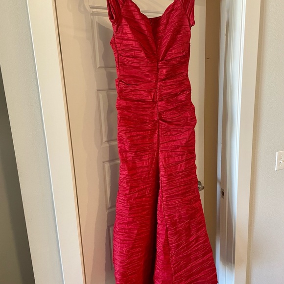 Alex Evenings Formal Gown- Fun, Flattering,& Festive! - Picture 5 of 5